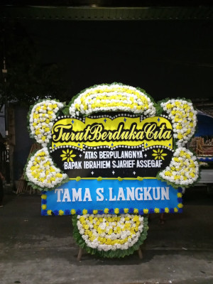 Papan Bunga Duka di Kulwaru